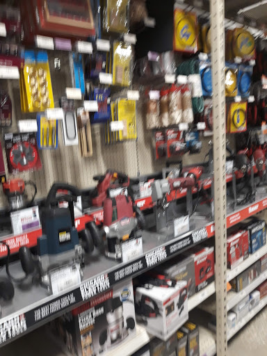 Hardware Store «Harbor Freight Tools», reviews and photos, 3428 E Silver Springs Blvd, Ocala, FL 34470, USA