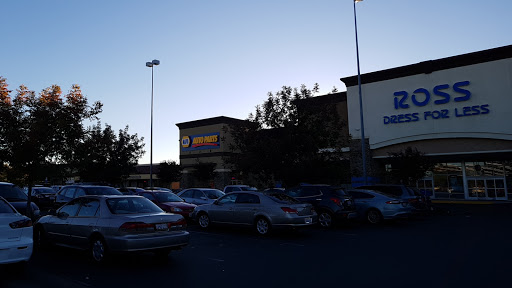 Clothing Store «Ross Dress for Less», reviews and photos, 6737 Watt Ave, North Highlands, CA 95660, USA