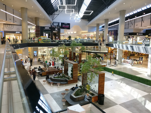 Shopping Mall «Westfield Santa Anita», reviews and photos, 400 S Baldwin Ave, Arcadia, CA 91007, USA