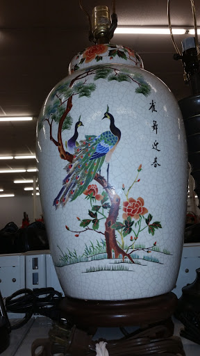 Thrift Store «Carolina Thrift», reviews and photos, 2821 Brentwood Rd, Raleigh, NC 27604, USA