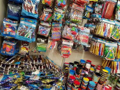 Dollar Store «Dollar Tree», reviews and photos, 250 Jericho Turnpike #80, Floral Park, NY 11001, USA