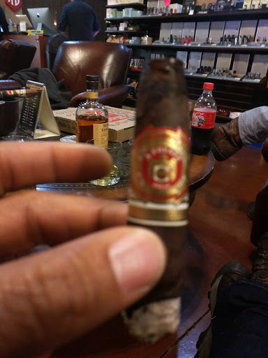 Cigar Shop «The Smokey Cigar Company», reviews and photos, 112 Saundersville Rd, Hendersonville, TN 37075, USA