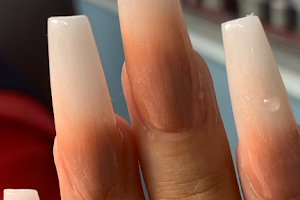Hong Kong Nails
