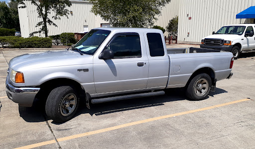 Auto Body Shop «Maaco Collision Repair & Auto Painting», reviews and photos, 1406 Christian Ave, Durham, NC 27705, USA