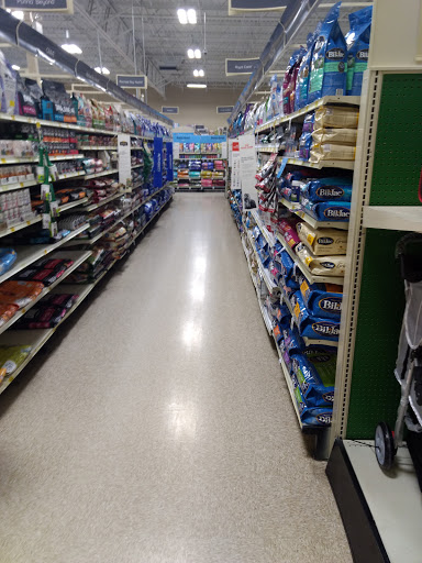 Pet Supply Store «PetSmart», reviews and photos, 4810 1st Ave NE, Cedar Rapids, IA 52402, USA