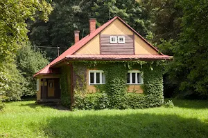 Log cabin of Petr Bezruč image