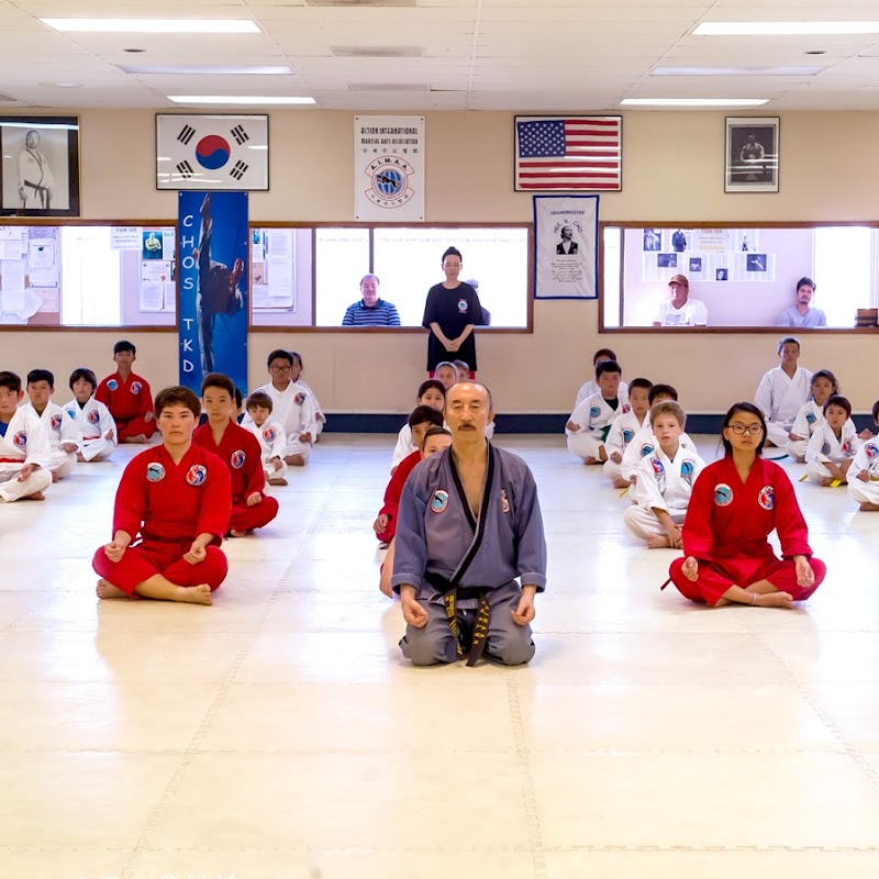 Grandmaster Hee Il Cho's Tae Kwon Do Center