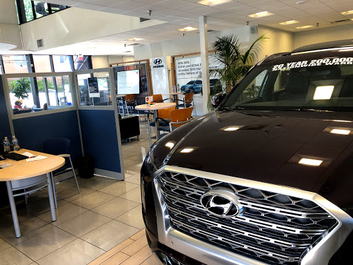 Car Dealer «Rick Case Hyundai Roswell», reviews and photos, 11446 Alpharetta Hwy, Roswell, GA 30076, USA