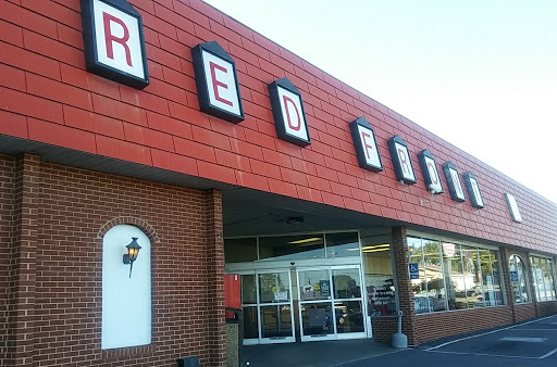 Grocery Store «Red Front Supermarket, Inc», reviews and photos, 677 Chicago Ave, Harrisonburg, VA 22802, USA