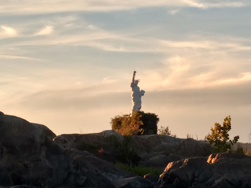 Tourist Attraction «Dauphin Narrows Statue Of Liberty», reviews and photos, US-22, Dauphin, PA 17018, USA