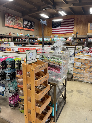 Pet Supply Store «Thomaston Feed», reviews and photos, 141 Watertown Rd, Thomaston, CT 06787, USA