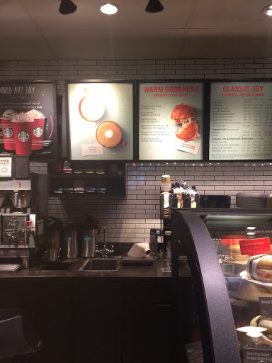 Coffee Shop «Starbucks», reviews and photos, 1700 Avenue of Mid-America, Effingham, IL 62401, USA