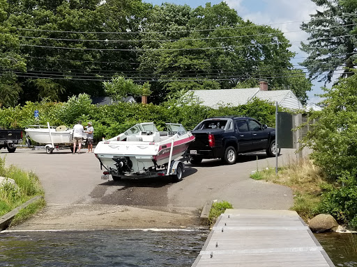 Photo of Monponset Pond