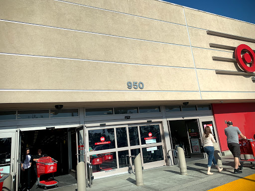 Department Store «Target», reviews and photos, 950 E 33rd St, Signal Hill, CA 90755, USA