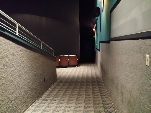 Movie Theater «AMC Showplace Schererville 16», reviews and photos, 875 Deer Creek Dr, Schererville, IN 46375, USA