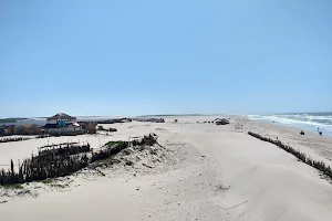 Caburé Beach image