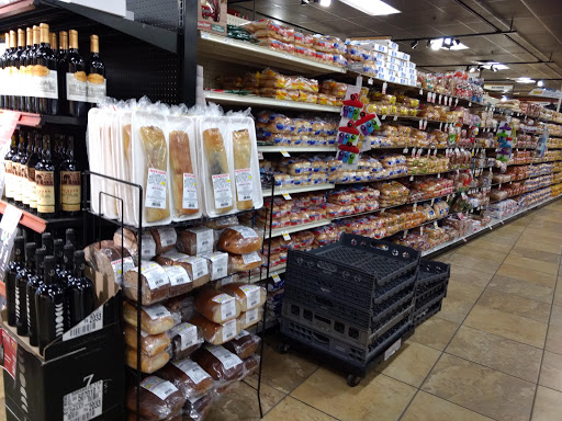 Supermarket «Giant Eagle Supermarket», reviews and photos, 30320 Lakeshore Blvd, Willowick, OH 44095, USA