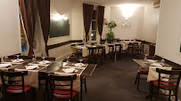 Atmosphère du Restaurant italien À La Halte de Chaponval à Auvers-sur-Oise - n°1