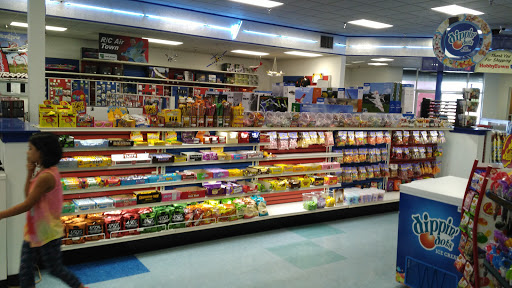 Hobby Store «Hobby Town USA», reviews and photos, 2501 NW Loop 410, San Antonio, TX 78230, USA