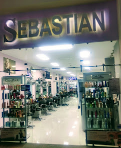 Salon Sebastian Leon Centro Comercial Altacia Local 1028, Cerrito de Jerez, 37545 León de los Aldama, Gto., México