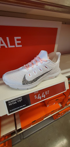 Clothing Store «Nike Factory Store», reviews and photos, 7105 Mills Civic Pkwy #140, West Des Moines, IA 50266, USA