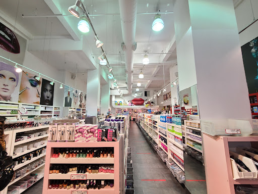 Cosmetics Store «Cosmetic Market», reviews and photos, 15 E 37th St, New York, NY 10016, USA