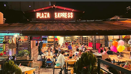 Plaza Express - La Pola - cra 3 calle 6 esquina barrio, Ibagué, Tolima, Colombia