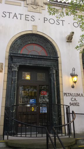 Post Office «United States Postal Service», reviews and photos, 120 4th St, Petaluma, CA 94952, USA