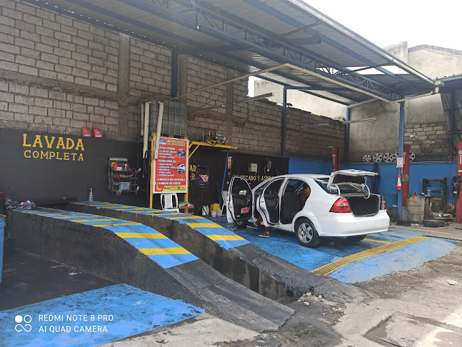 Autolavado El Jefe Omar - Servicio de lavado de coches
