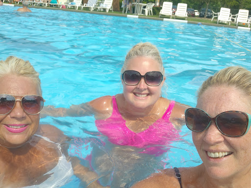 Banquet Hall «Arrowhead Golf Club & Banquet Center», reviews and photos, 1500 Rogwin Cir SW, North Canton, OH 44720, USA