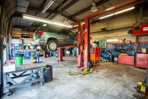 Auto Repair Shop «Route 83 Auto Center Inc», reviews and photos, 133 West Rd, Ellington, CT 06029, USA