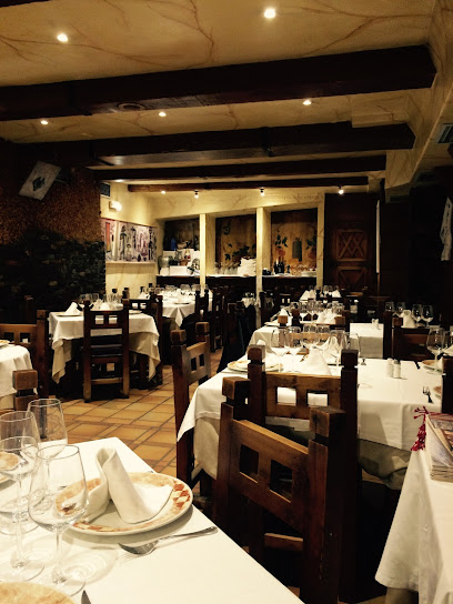 Restaurante Churrasco - C. de Francisco de Vitoria, 19, 50008 Zaragoza, Spain