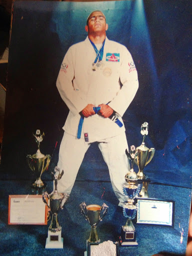 Roofing Contractor «Ferreira Company», reviews and photos, 1 Knotty Walk, Taunton, MA 02780, USA