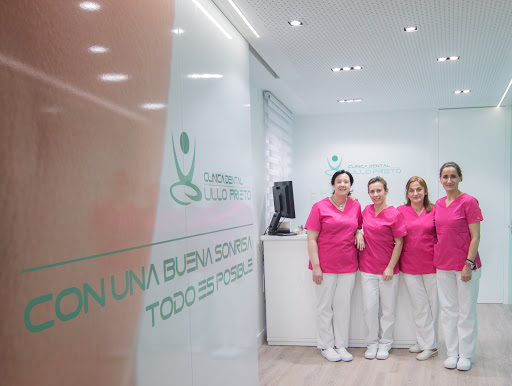 Clínica Dental Lillo Prieto en Huelma, Jaén