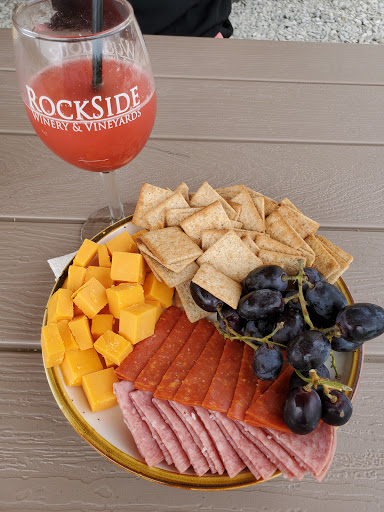 Winery «Rockside Winery and Vineyards», reviews and photos, 2363 Lancaster-Newark Rd NE, Lancaster, OH 43130, USA