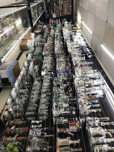 Tobacco Shop «Baytown Smoke Shop», reviews and photos, 3620 Garth Rd, Baytown, TX 77521, USA