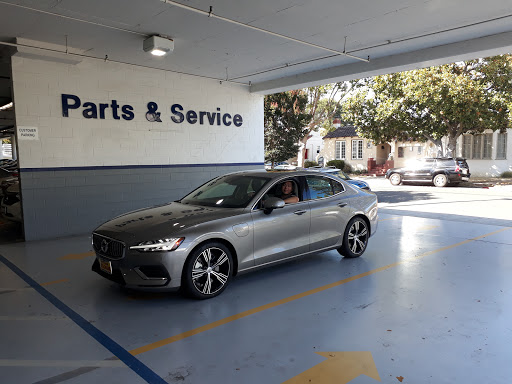 Car Dealer «Volvo of Burlingame», reviews and photos, 900 Peninsula Ave, Burlingame, CA 94010, USA