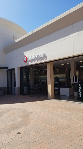 Sportswear Store «lululemon», reviews and photos, 563 Newport Center Dr, Newport Beach, CA 92660, USA