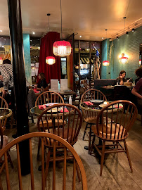Atmosphère du Restaurant de dimsums Yoom Rive Droite à Paris - n°11