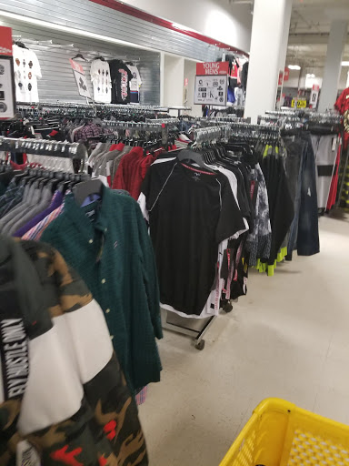 Clothing Store «Forman Mills», reviews and photos, 4411 N Market St, Wilmington, DE 19802, USA