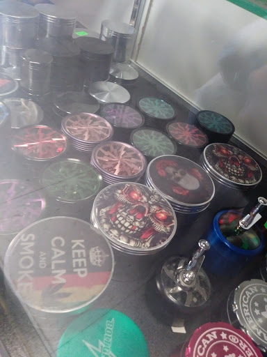 Tobacco Shop «Zaragoza Smoke Shop», reviews and photos, 835 N Zaragoza Rd Suite F, El Paso, TX 79907, USA