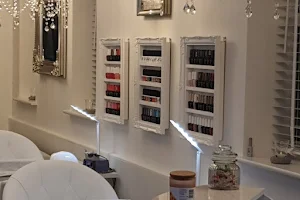 Esea Hair & Beauty Urmston image