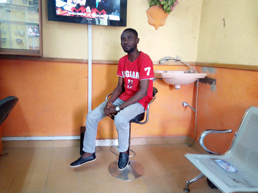 Abbey cut, Shop: 15 Omo Gafo Shopping Complex, Felele Rab St, Ibadan, Nigeria, Barber Shop, state Oyo