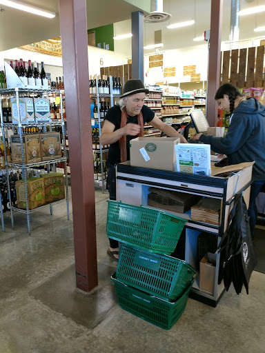 Grocery Store «Community Market at the Barlow», reviews and photos, 6762 Sebastopol Ave #100, Sebastopol, CA 95472, USA