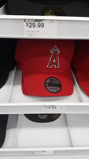 Shoe Store «WSS», reviews and photos, 124 Euclid St, Anaheim, CA 92802, USA