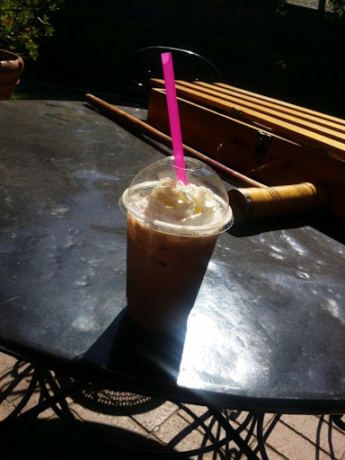 Coffee Shop «Le Boulevard», reviews and photos, 520 S Mooney Blvd, Visalia, CA 93277, USA