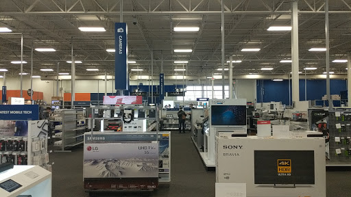 Electronics Store «Best Buy», reviews and photos, 26 Plaza Dr, Fairview Heights, IL 62208, USA