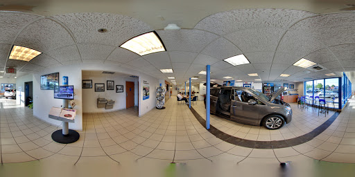 Car Dealer «Genthe Honda», reviews and photos, 15100 Eureka Rd, Southgate, MI 48195, USA
