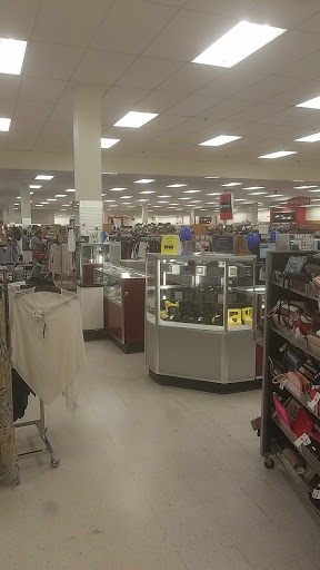 Department Store «T.J. Maxx», reviews and photos, 561 US-1, Edison, NJ 08817, USA