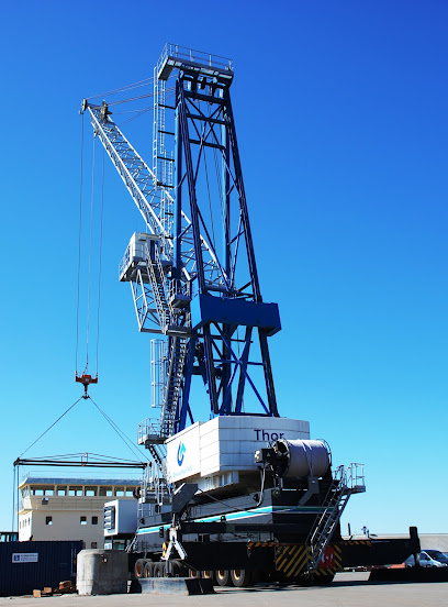 AQUILA Harbor Cranes